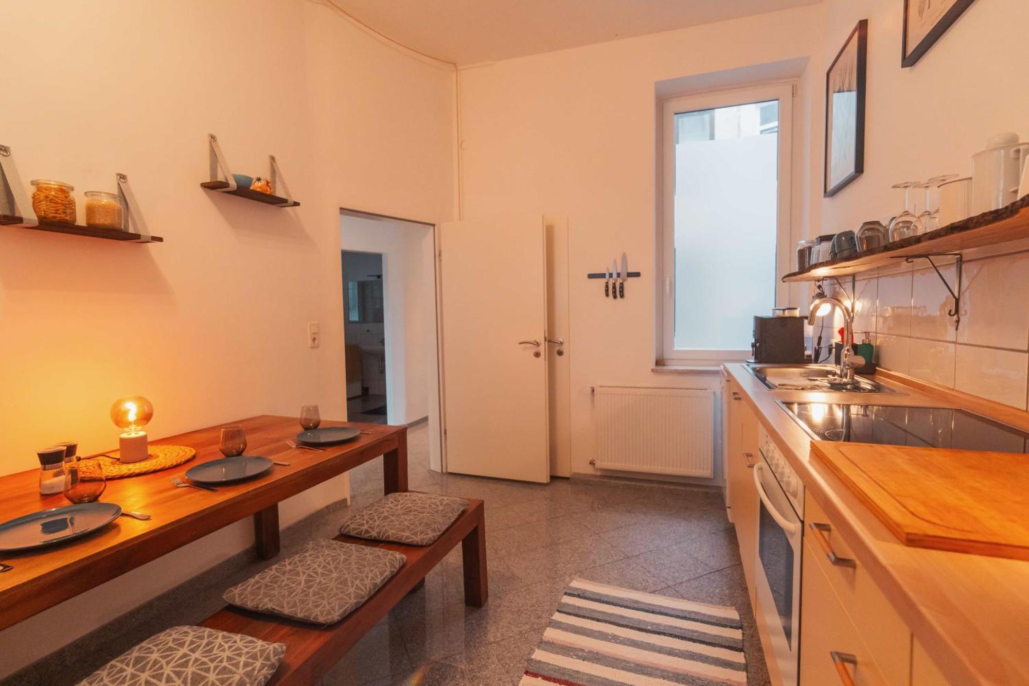 Urban Apartment - Stilvoll & Im Herzen Der Stadt ブレーマーハーフェン エクステリア 写真